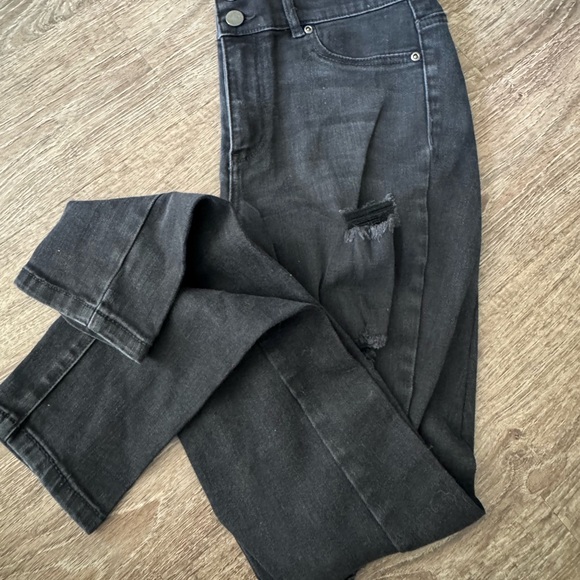 New York & Company Denim - New York & Company Black High-Rise Distressed Straight Jeans